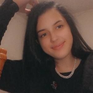 Meet your Posher, Delaney